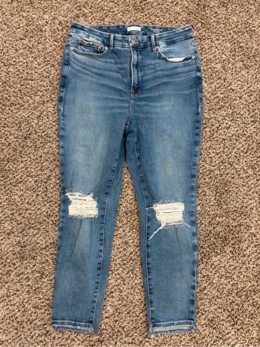 Good American Medium Blue Distressed Skinny Jeans